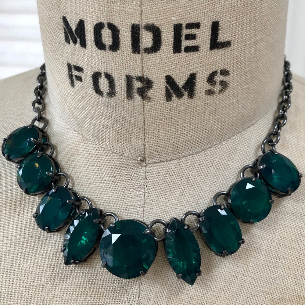 ❤️ Jewelmint Emerald Green Necklace